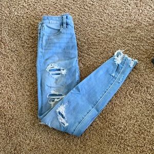 American eagle light wash skinny jeans